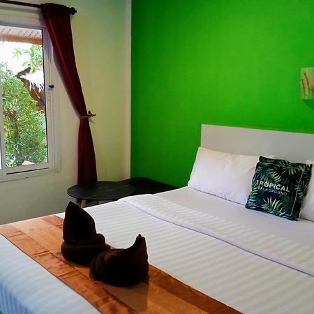 New Andaman Bay Bungalow Hotell Ko Lanta Rom bilde