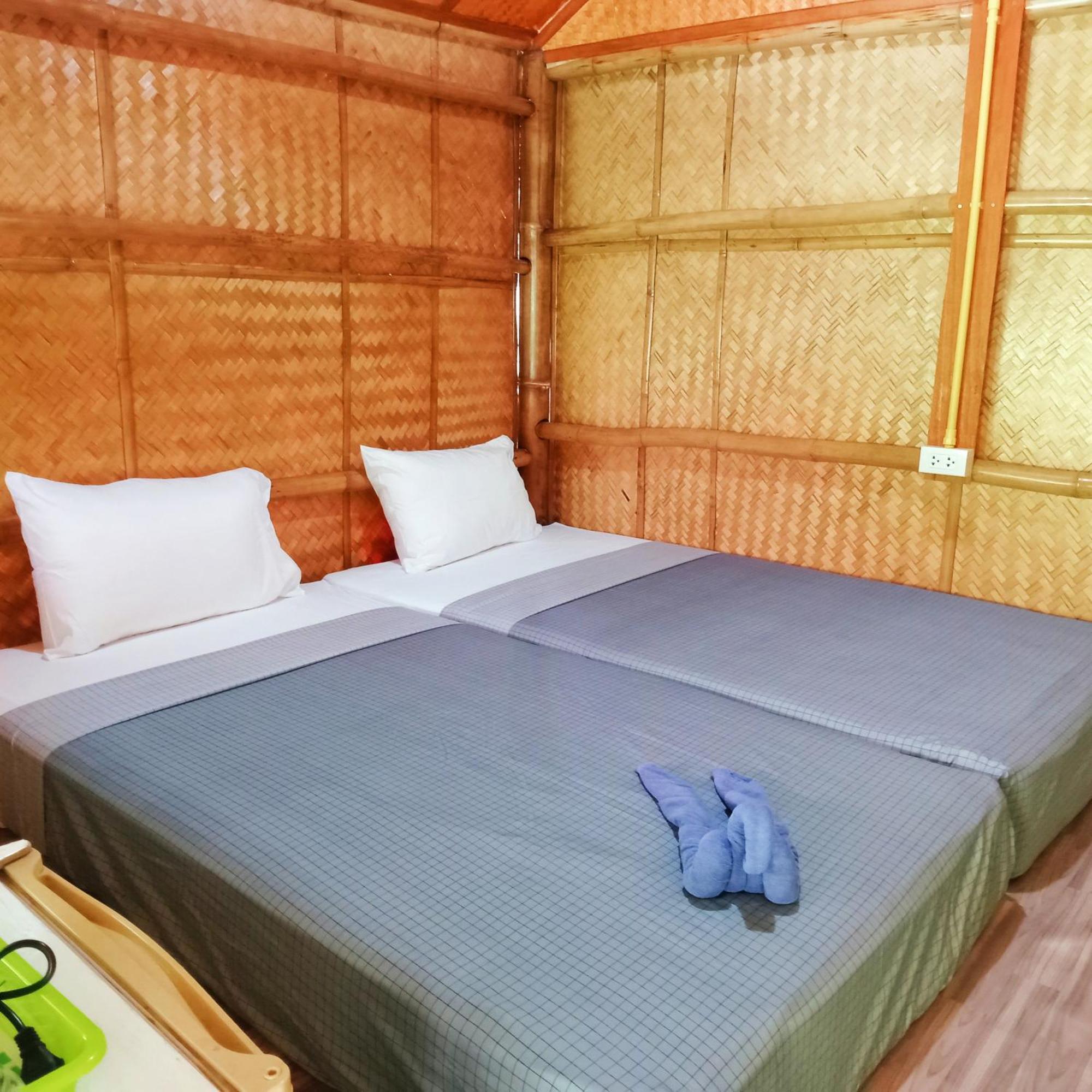 New Andaman Bay Bungalow Hotell Ko Lanta Rom bilde